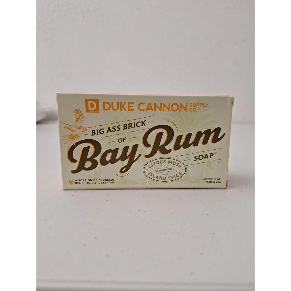 Duke Cannon Big American Bay Rum Soap XL Size 10 oz Cedarwood Citrus Musk Scent